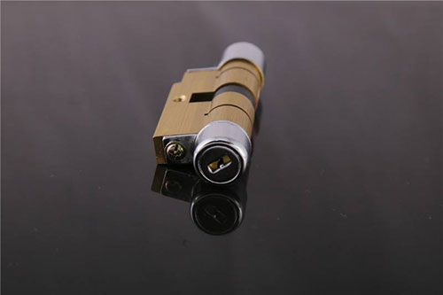 苍梧24小时上门开锁公司