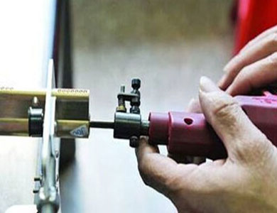 苍梧24小时上门开锁公司