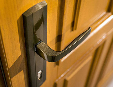 苍梧24小时上门开锁公司